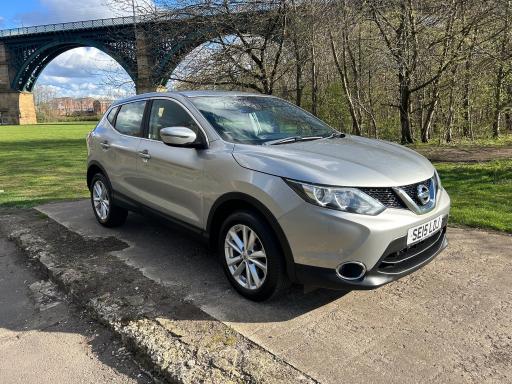 2015 QASHQAI 1.5 DCI ACENTA SUV PRICE 6,649 YEAR 2015 15 REG MILEAGE 62,793... photo